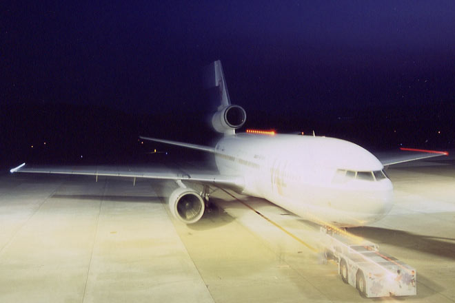 DC-10＠長崎／WIND CRUISER